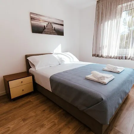 Apartament Siki's New *